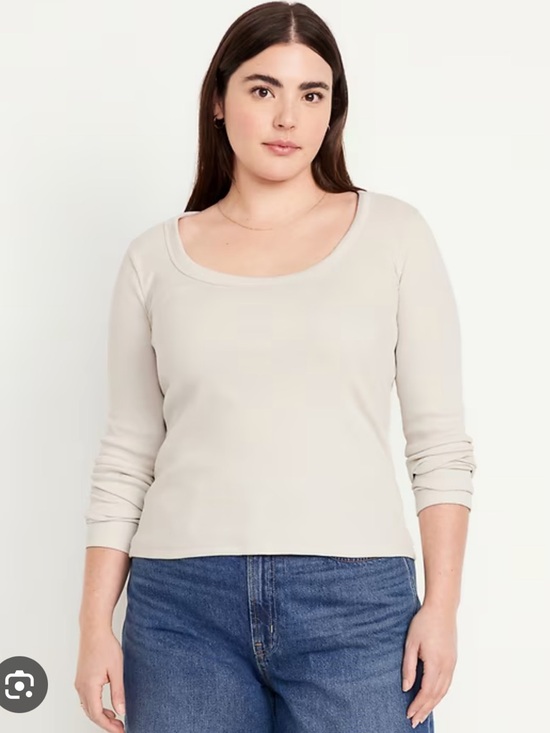 Old Navy Tops - 💕3/$25💕 Old Navy Snug Scoop Neck Long Sleeve Top
